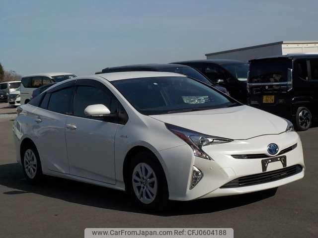 toyota prius 2018 -TOYOTA--Prius DAA-ZVW50--ZVW50-6115395---TOYOTA--Prius DAA-ZVW50--ZVW50-6115395- image 1