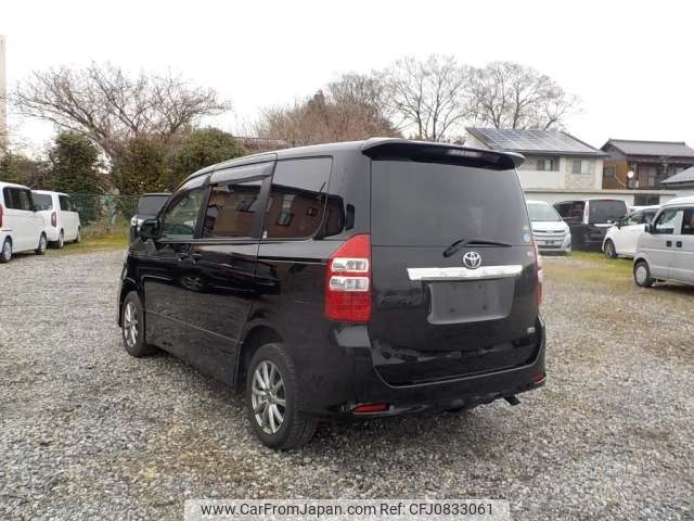 toyota noah 2012 -TOYOTA--Noah DBA-ZRR75W--ZRR75-0097704---TOYOTA--Noah DBA-ZRR75W--ZRR75-0097704- image 2