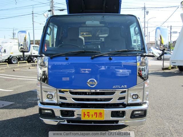 nissan atlas 2023 CFJ1482404 image 2
