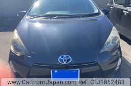 toyota aqua 2012 CFJ1862483
