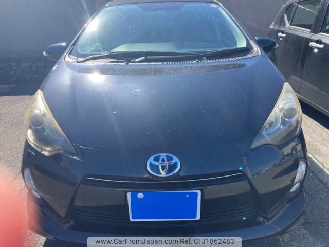 toyota aqua 2012 CFJ1862483 image 1