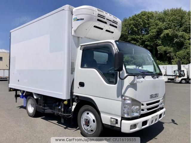 isuzu elf-truck 2017 CFJ1619935 image 2