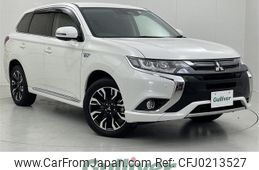 mitsubishi outlander-phev 2017 -MITSUBISHI--Outlander PHEV DLA-GG2W--GG2W-0402962---MITSUBISHI--Outlander PHEV DLA-GG2W--GG2W-0402962-