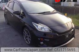 toyota prius 2012 CFJ1715695