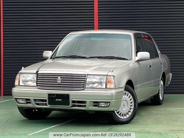 toyota crown 2002 CFJ9292489 image 1