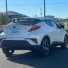 toyota c-hr 2017 quick_quick_DAA-ZYX10_ZYX10-2069375 image 3