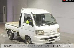 daihatsu hijet-truck 2001 CFJ1599982