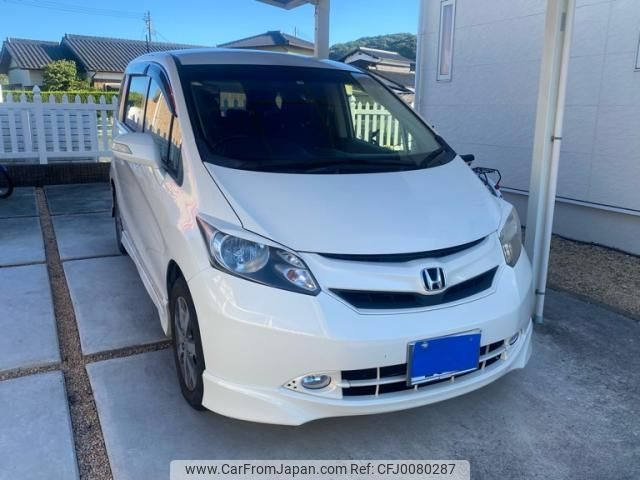 honda freed 2010 -HONDA--Freed DBA-GB3--GB3-1162090---HONDA--Freed DBA-GB3--GB3-1162090- image 1