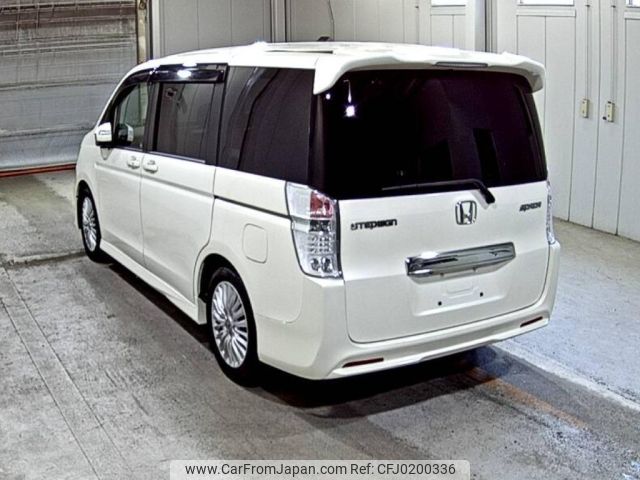 honda stepwagon 2009 -HONDA--Stepwgn RK5-1006330---HONDA--Stepwgn RK5-1006330- image 2