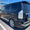 toyota voxy 2010 CFJ1577065 image 2