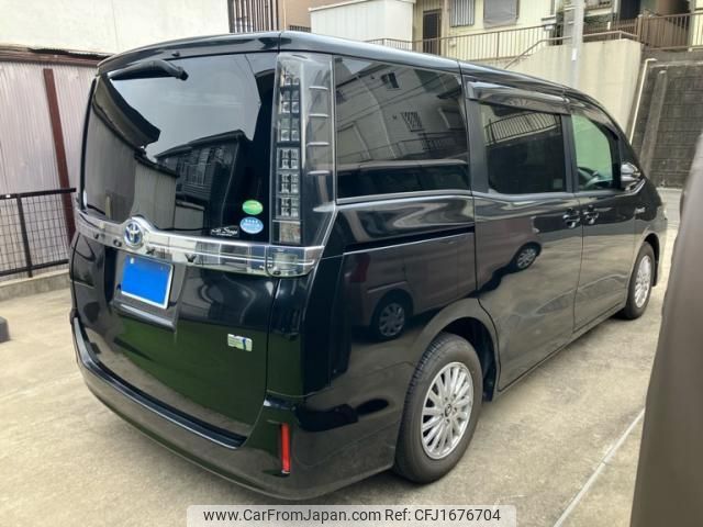 toyota voxy 2014 CFJ1676704 image 2