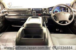 toyota hiace-van 2013 504928-925128