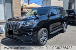 toyota land-cruiser-prado 2019 -TOYOTA--Land Cruiser Prado CBA-TRJ150W--TRJ150-0101582---TOYOTA--Land Cruiser Prado CBA-TRJ150W--TRJ150-0101582-