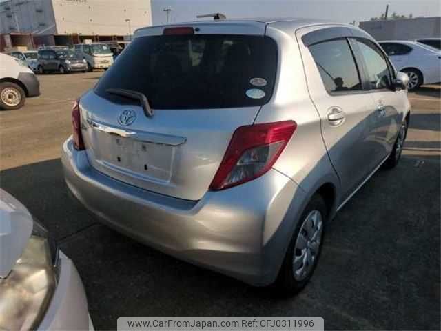 toyota vitz 2011 TE2430 image 2