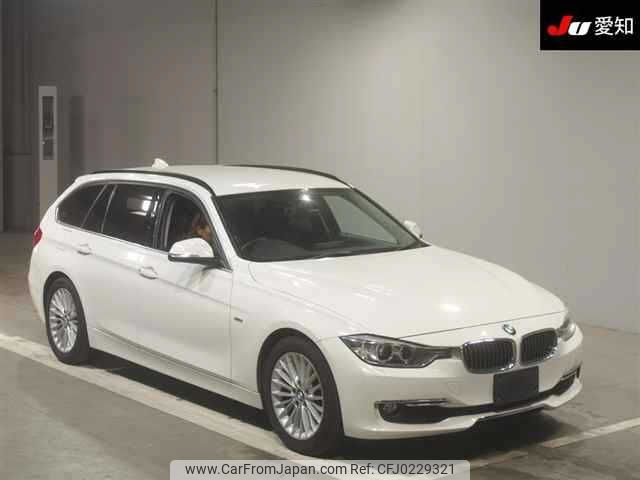 bmw 3-series 2013 -BMW--BMW 3 Series 3B20-0F944018---BMW--BMW 3 Series 3B20-0F944018- image 1