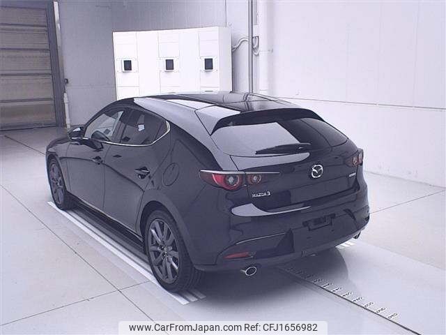 mazda mazda3 2023 CFJ1656982 image 2