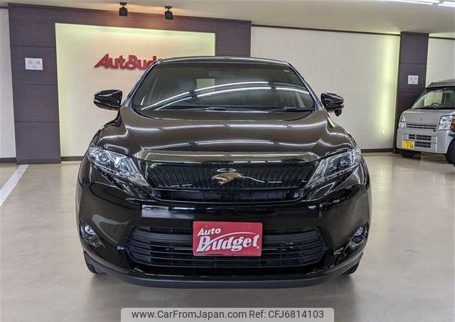 Used Toyota Harrier 17 Feb Cfj In Good Condition For Sale