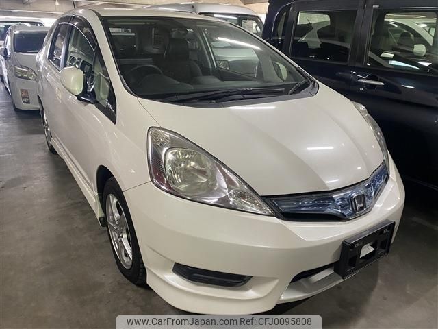 honda fit-shuttle 2011 -HONDA--Fit Shuttle GP2--3000084---HONDA--Fit Shuttle GP2--3000084- image 1