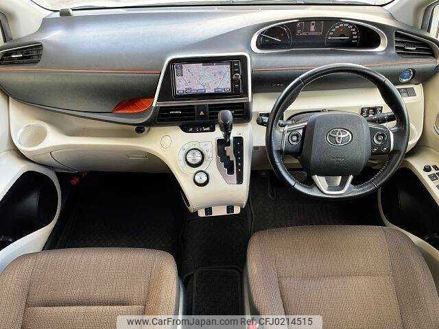 toyota sienta 2017 504928-924201 image 1