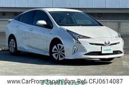 toyota prius 2017 -TOYOTA--Prius DAA-ZVW51--ZVW51-6057275---TOYOTA--Prius DAA-ZVW51--ZVW51-6057275-