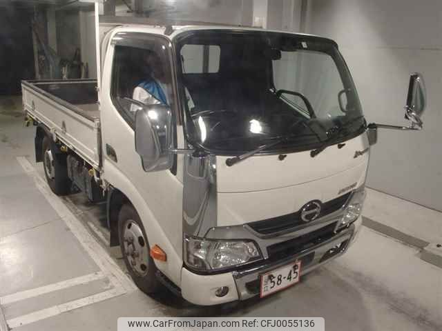 hino dutro 2018 -HINO--Hino Dutoro XZC600M-0011027---HINO--Hino Dutoro XZC600M-0011027- image 1