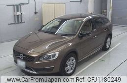 volvo v60 2017 -VOLVO 【名古屋 305ﾓ9189】--Volvo V60 LDA-FD4204T--YV1FZA8RDH1040392---VOLVO 【名古屋 305ﾓ9189】--Volvo V60 LDA-FD4204T--YV1FZA8RDH1040392-