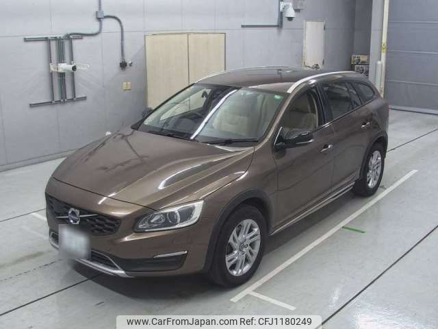 volvo v60 2017 -VOLVO 【名古屋 305ﾓ9189】--Volvo V60 LDA-FD4204T--YV1FZA8RDH1040392---VOLVO 【名古屋 305ﾓ9189】--Volvo V60 LDA-FD4204T--YV1FZA8RDH1040392- image 1