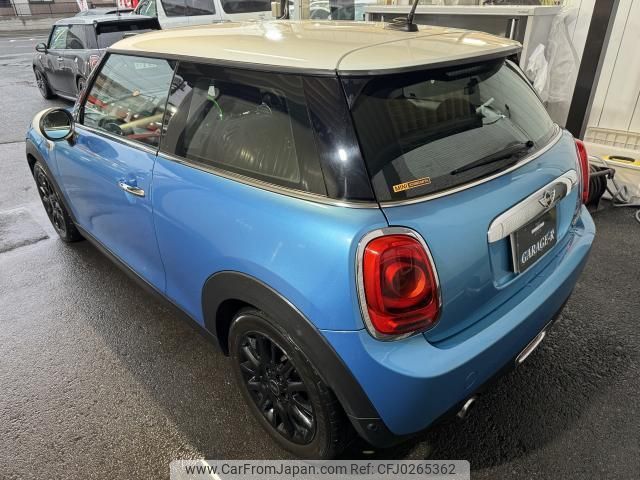 mini mini-others 2015 quick_quick_DBA-XM15_WMWXM520203A55559 image 2