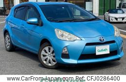 toyota aqua 2012 -TOYOTA--AQUA DAA-NHP10--NHP10-2064386---TOYOTA--AQUA DAA-NHP10--NHP10-2064386-