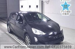 toyota aqua 2015 -TOYOTA--AQUA NHP10-6478480---TOYOTA--AQUA NHP10-6478480-