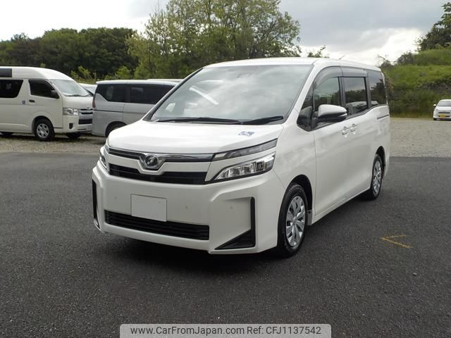 toyota voxy 2020 -TOYOTA--Voxy ZRR80G--0585566---TOYOTA--Voxy ZRR80G--0585566- image 1