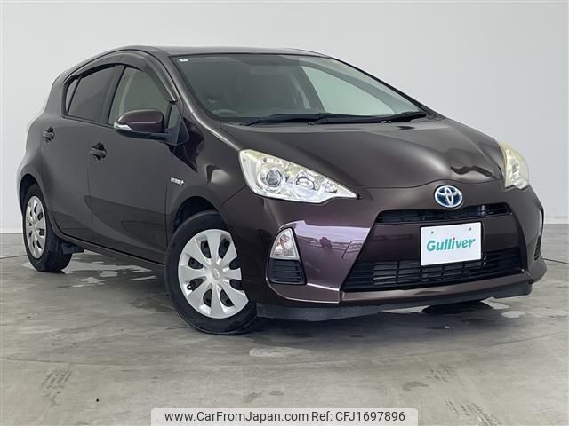 toyota aqua 2014 CFJ1697896 image 1
