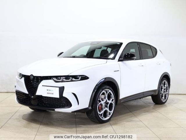 alfa-romeo alfa-romeo-others 2024 -ALFA ROMEO--Alfa Romeo Tonale 3LA-AV113--ZARPATDW4N3044252---ALFA ROMEO--Alfa Romeo Tonale 3LA-AV113--ZARPATDW4N3044252- image 1