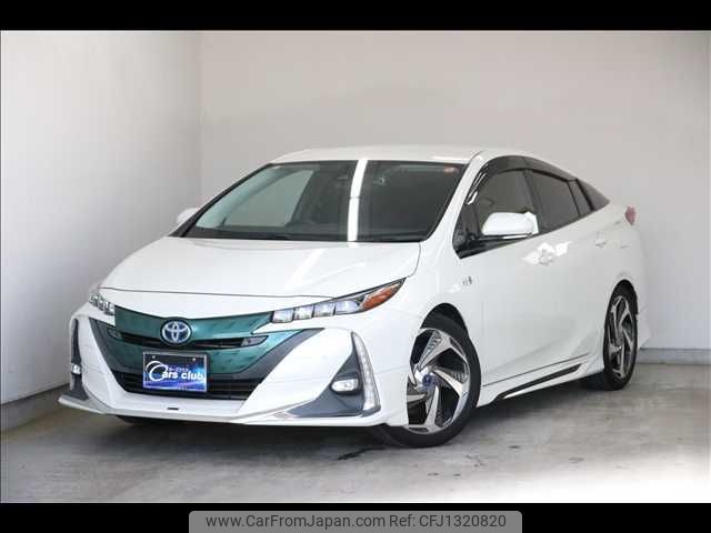 toyota prius-phv 2017 -TOYOTA--Prius PHV DLA-ZVW52--ZVW52-3017475---TOYOTA--Prius PHV DLA-ZVW52--ZVW52-3017475- image 1