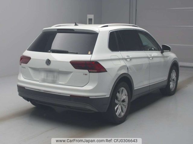 volkswagen tiguan 2017 -VOLKSWAGEN 【とちぎ 300も3999】--VW Tiguan 5NCZE-WVGZZZ5NZJW302422---VOLKSWAGEN 【とちぎ 300も3999】--VW Tiguan 5NCZE-WVGZZZ5NZJW302422- image 2