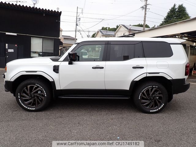 toyota land-cruiser-250 2024 CFJ1749182 image 2