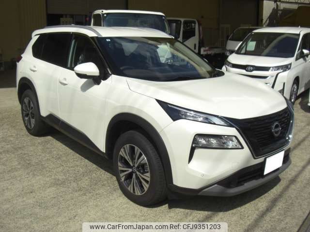 nissan x-trail 2023 -NISSAN 【大阪 303】--X-Trail 6AA-SNT33--SNT33-032136---NISSAN 【大阪 303】--X-Trail 6AA-SNT33--SNT33-032136- image 1