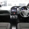 toyota noah 2014 quick_quick_DAA-ZWR80G_ZWR80-0057117 image 3