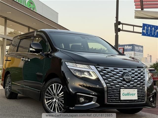 nissan elgrand 2025 CFJ1812885 image 1