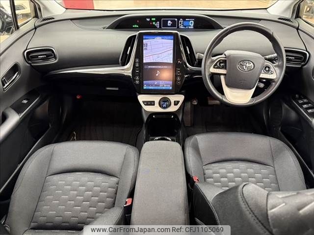 toyota prius-phv 2017 -TOYOTA--Prius PHV DLA-ZVW52--ZVW52-3011026---TOYOTA--Prius PHV DLA-ZVW52--ZVW52-3011026- image 2