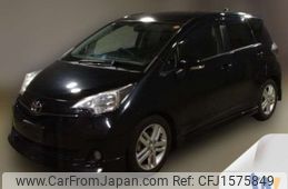 toyota ractis 2011 CFJ1575849