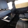toyota noah 2018 CFJ1692468 image 7
