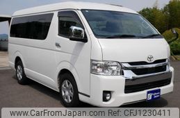 toyota hiace-wagon 2021 GOO_JP_700070921030250526001