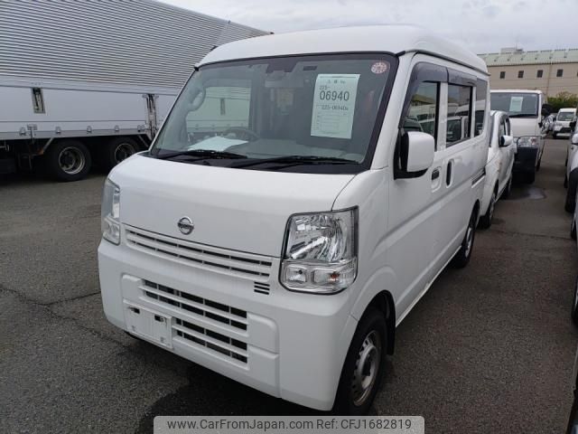 nissan nv100-clipper 2017 CFJ1682819 image 1