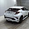 toyota c-hr 2019 quick_quick_DAA-ZYX10_ZYX10-2189073 image 5