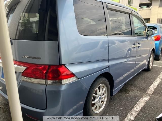 honda stepwagon 2007 CFJ1820310 image 2
