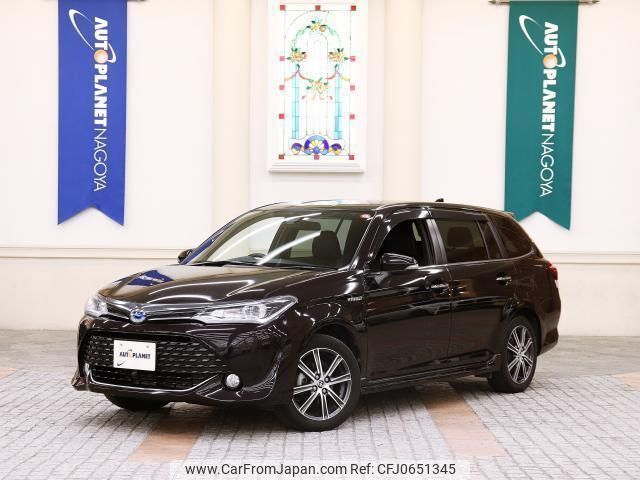 toyota corolla-fielder 2015 quick_quick_DAA-NKE165G_NKE165-8011361 image 1