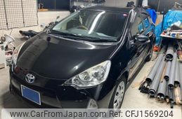 toyota aqua 2014 CFJ1569204