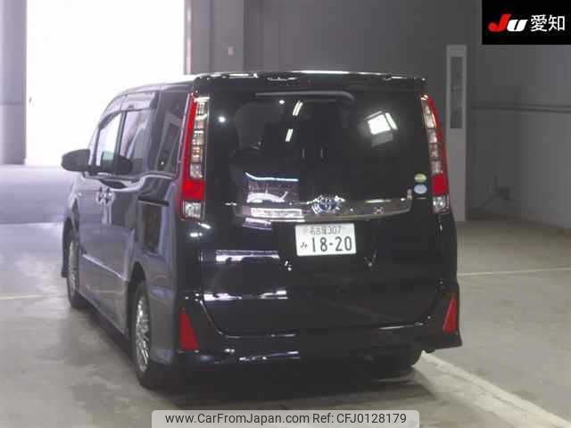 toyota noah 2017 -TOYOTA 【名古屋 307ﾐ1820】--Noah ZWR80W--0231930---TOYOTA 【名古屋 307ﾐ1820】--Noah ZWR80W--0231930- image 2