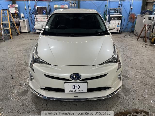 toyota prius 2017 CFJ1575195 image 2